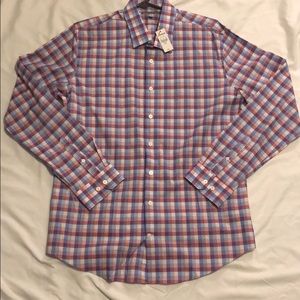 Men's express fitted long sleeve button up.
